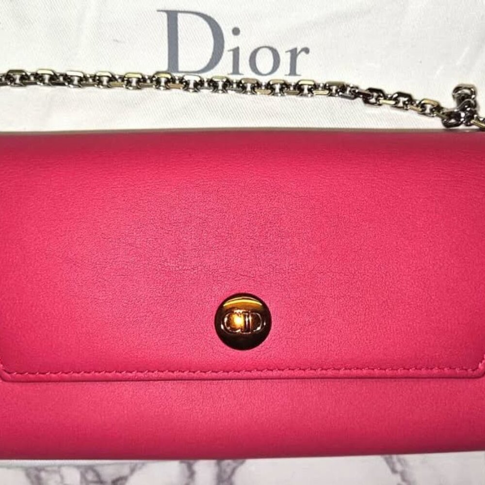 Christian Dior Addict Rendez Vous Wallet on Chain